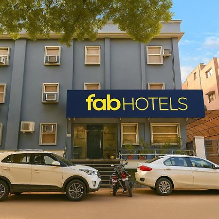 Fabhotel Lord Inn Új-Delhi Kültér fotó