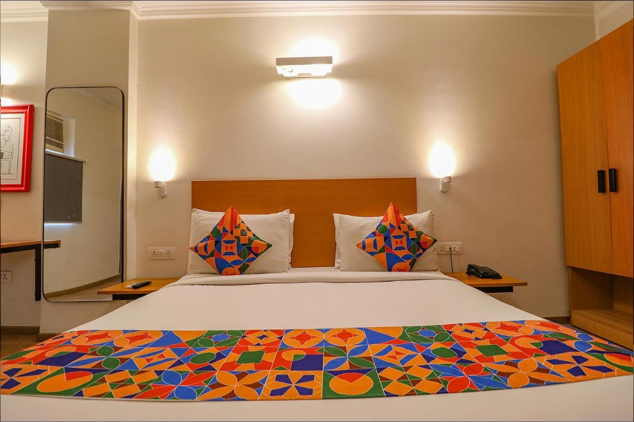 Fabhotel Lord Inn Új-Delhi Kültér fotó