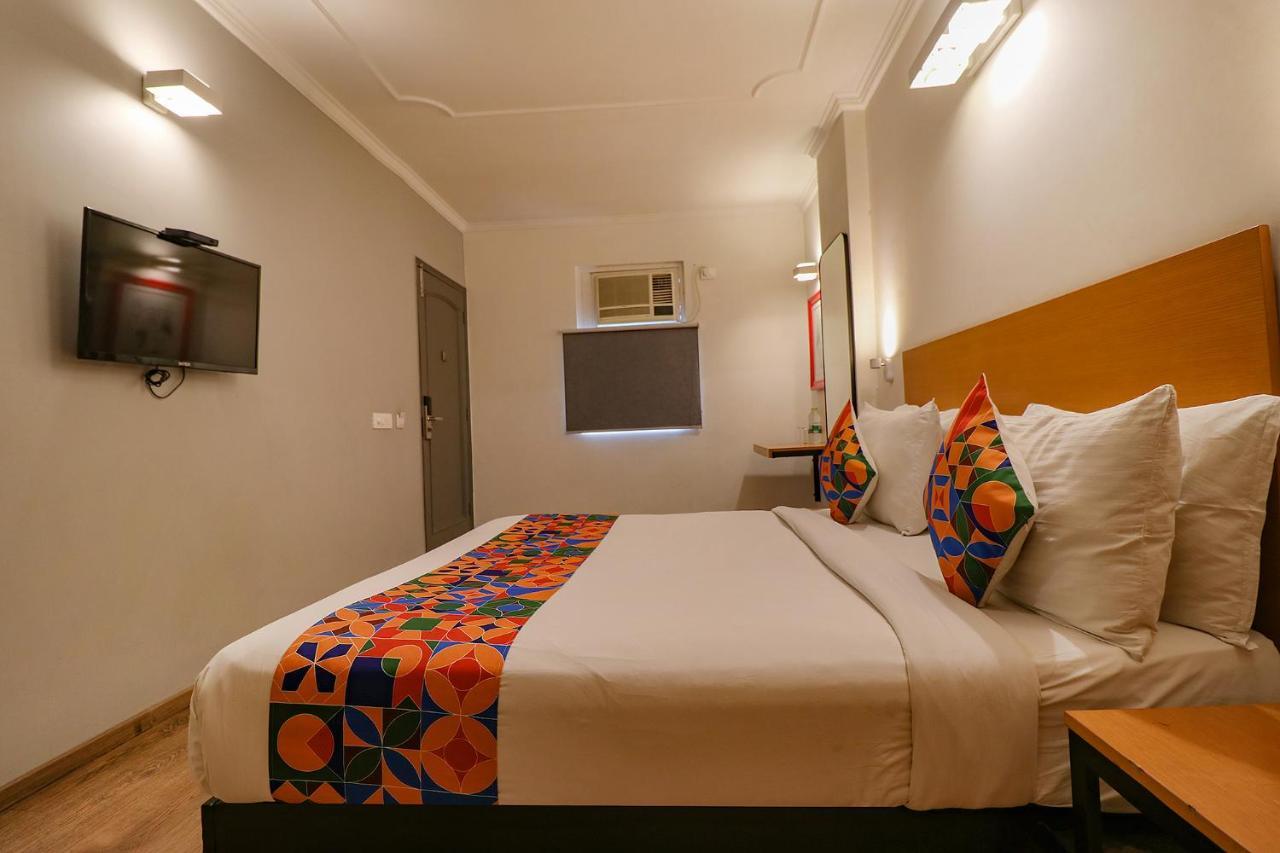 Fabhotel Lord Inn Új-Delhi Kültér fotó